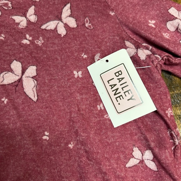 ๐ฅ BOGO ๐ฅ NWT Ruffle Hem Butterly Long Sleeve Large - Picture 4 of 4